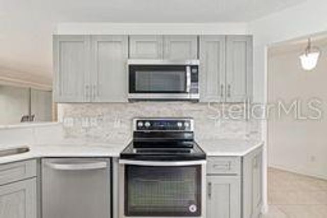 9014 SW 96TH TERRACE, Ocala, FL 34481