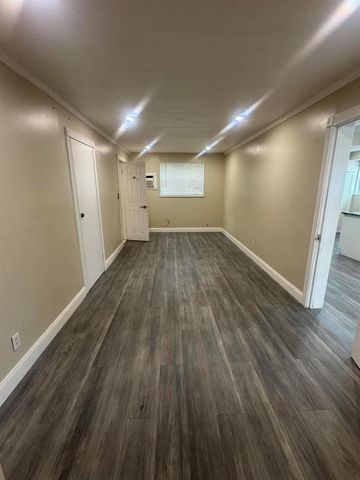 2793 Shawnee Road B, West Palm Beach, FL 33406