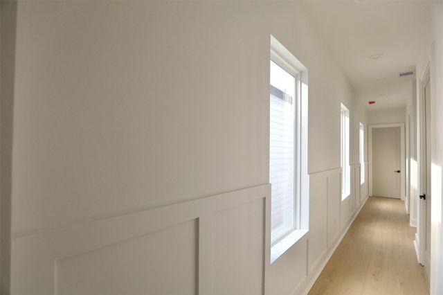 140 E 37th, Houston, TX 77018