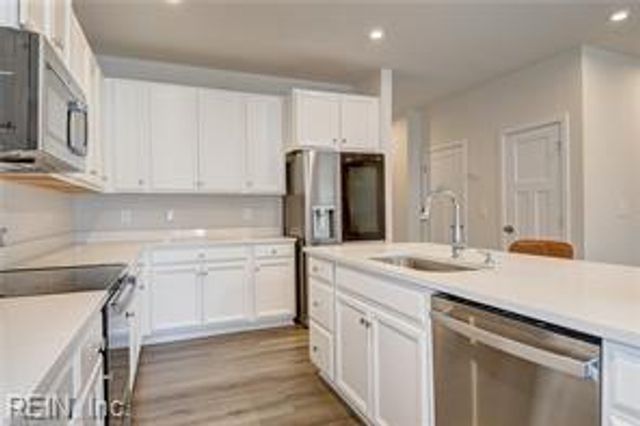 1605 Redwing Arc, Chesapeake, VA 23322