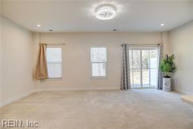 1605 Redwing Arc, Chesapeake, VA 23322