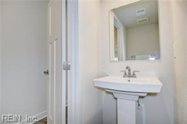 1605 Redwing Arc, Chesapeake, VA 23322