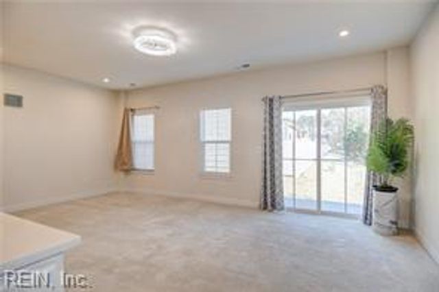 1605 Redwing Arc, Chesapeake, VA 23322