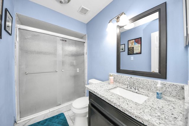 4155 Amir Street, Houston, TX 77072