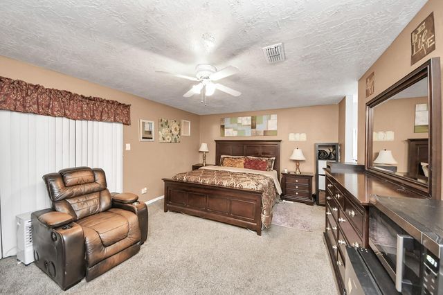 4155 Amir Street, Houston, TX 77072