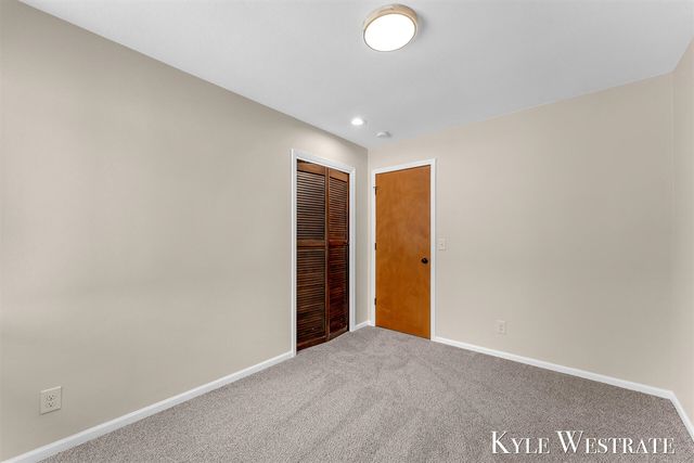 3121 Memorial Drive, Holland, MI 49424