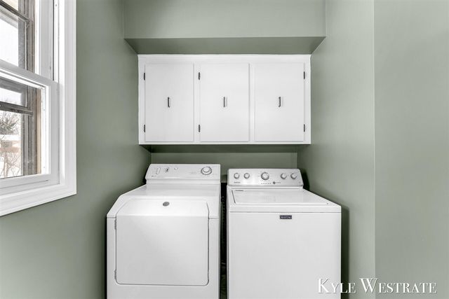 3121 Memorial Drive, Holland, MI 49424