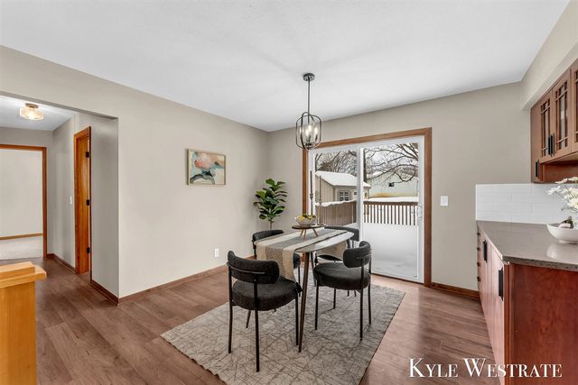 3121 Memorial Drive, Holland, MI 49424