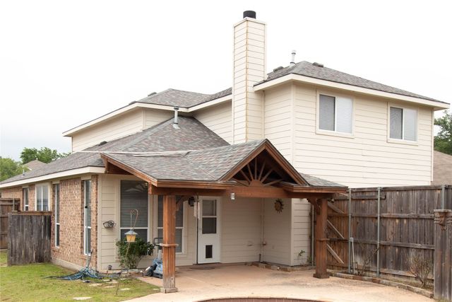 2211 Fieldcrest Drive, Rockwall, TX 75032