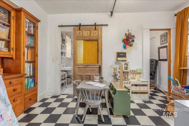 1318 W Eastman St., Boise, ID 83702