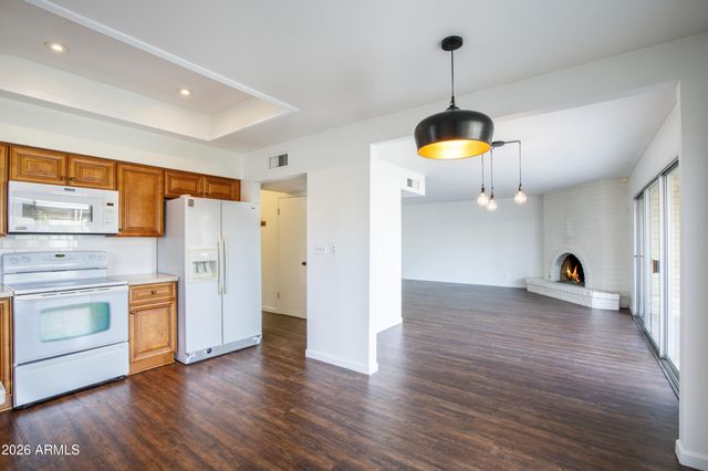 6219 N 10th Way, Phoenix, AZ 85014
