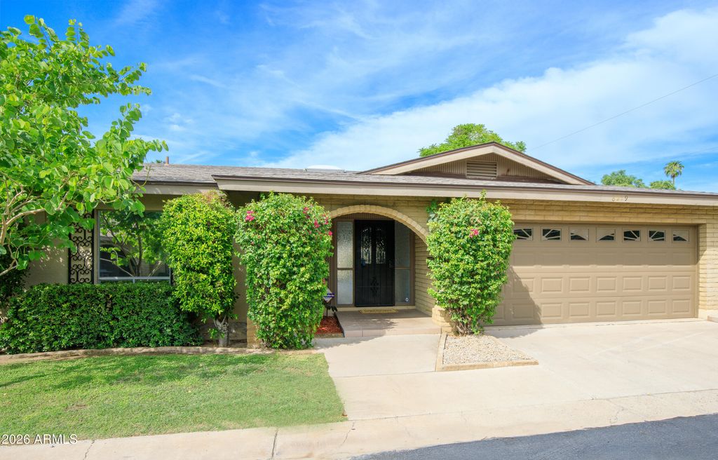 6219 N 10th Way, Phoenix, AZ 85014 — exterior