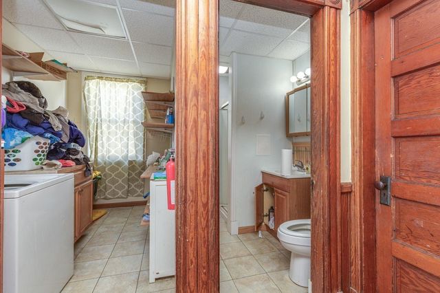 86-88 Tolles Street, Nashua, NH 03064