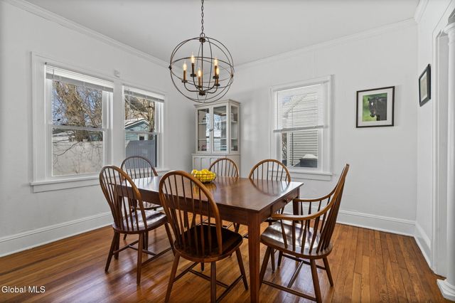 10 Jesse Court, Troy, NY 12180