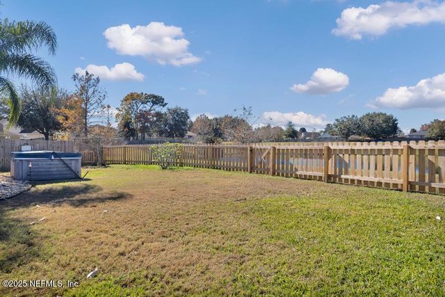 2634 FERNLEAF Drive, Green Cove Springs, FL 32043