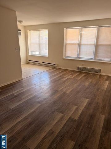 476 HARRISON Avenue B1, Lodi, NJ 07644