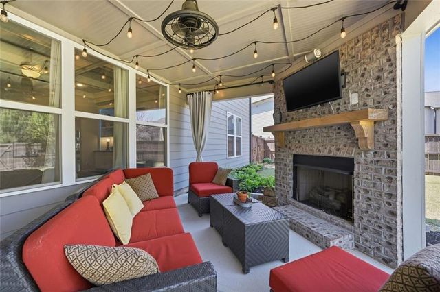 3449 Crayton Glen Way, Buford, GA 30519