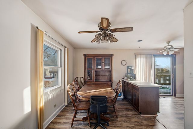 1365 Newcastle Lane, Hoffman Estates, IL 60169