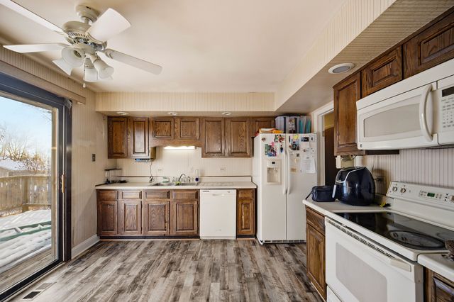 1365 Newcastle Lane, Hoffman Estates, IL 60169