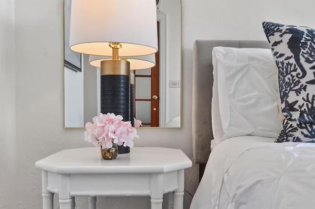 235 Sunrise 3244, Palm Beach, FL 33480