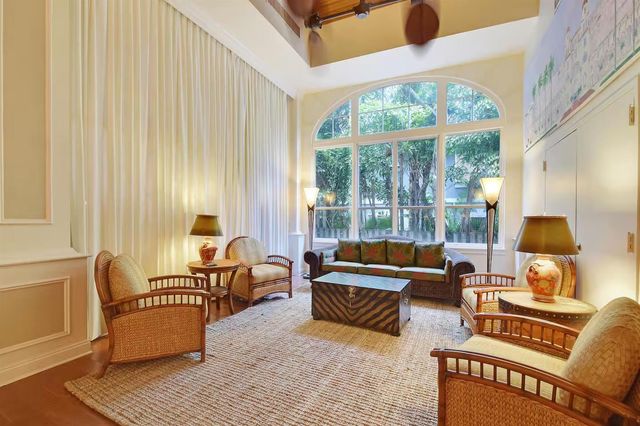 235 Sunrise 3244, Palm Beach, FL 33480