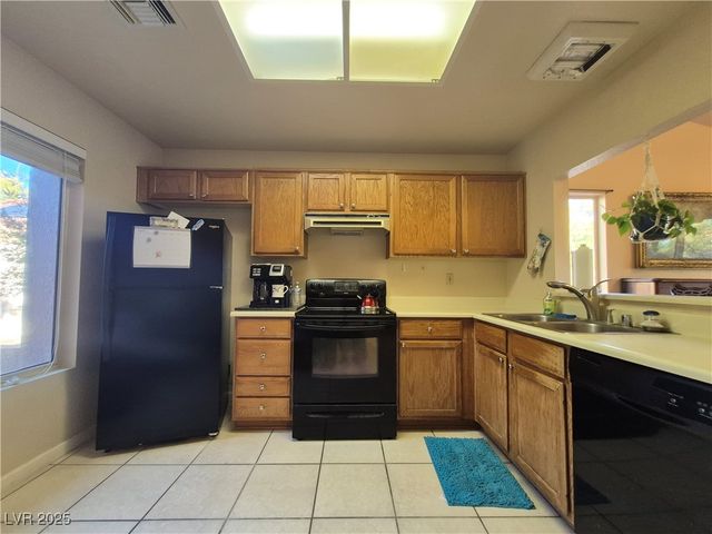 2728 Showcase Drive, Las Vegas, NV 89134