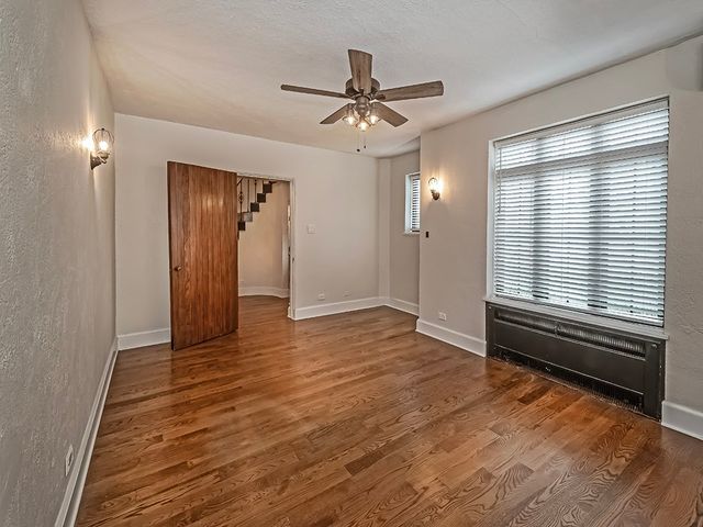 1035 Washington Road, Mt Lebanon, PA 15228