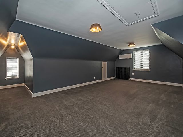 1035 Washington Road, Mt Lebanon, PA 15228