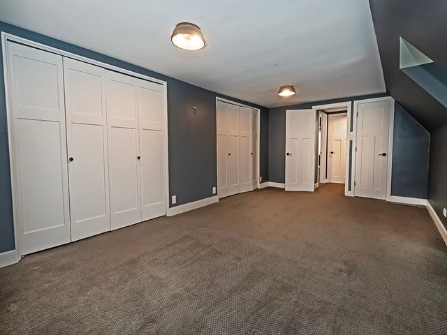 1035 Washington Road, Mt Lebanon, PA 15228