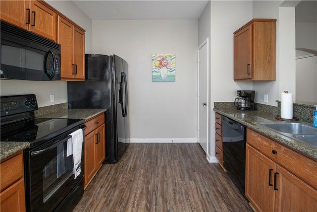 2903 McLaren Drive, College Station, TX 77845