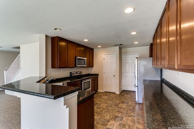 7718 Stable View, San Antonio, TX 78244
