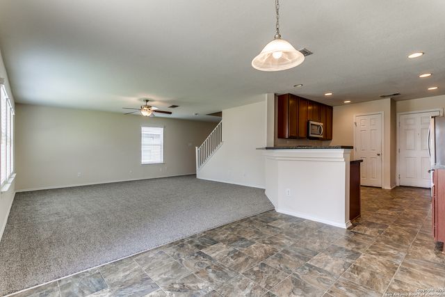 7718 Stable View, San Antonio, TX 78244