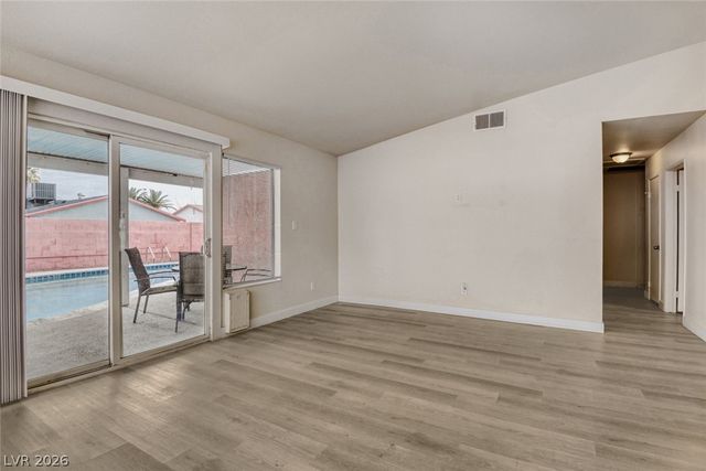 5380 Oxbow Street, Las Vegas, NV 89119