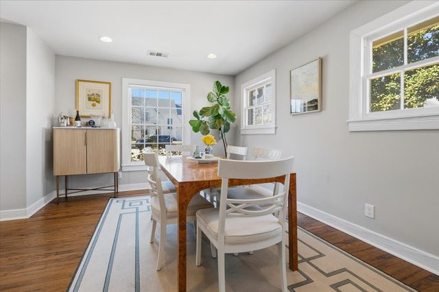 108 Lindenwood Drive, Fort Worth, TX 76107