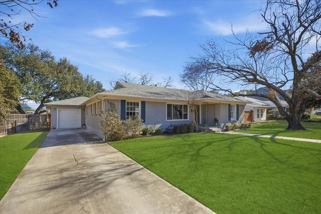 108 Lindenwood Drive, Fort Worth, TX 76107