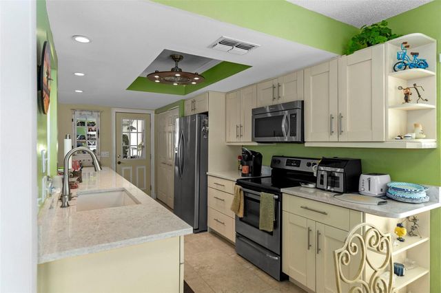 2401 BIRDIE LANE, Spring Hill, FL 34606