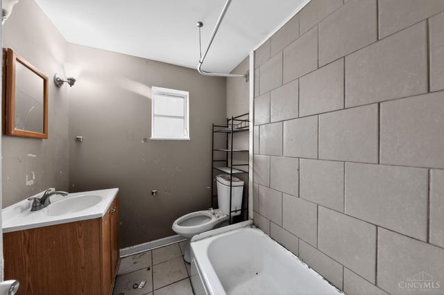 4730 Woodlawn Avenue, Norwood, OH 45212