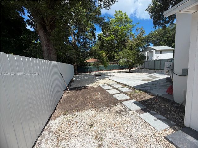 5511 NW 4th Ave, Miami, FL 33127