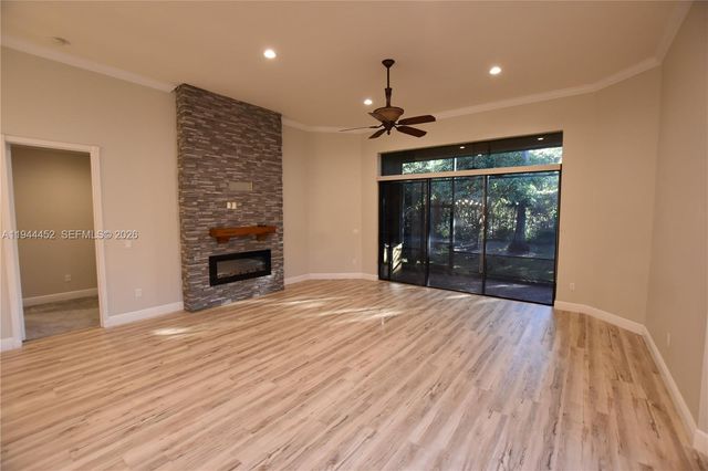 10086 Noceto Way, Boynton Beach, FL 33437