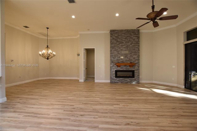 10086 Noceto Way, Boynton Beach, FL 33437