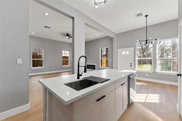 4336 Maggie Street, Houston, TX 77051