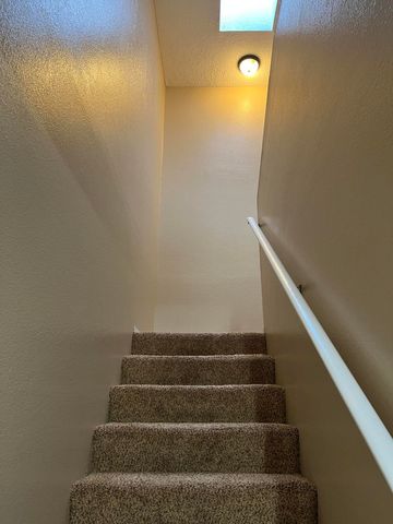 4985 Butte Place NW, Albuquerque, NM 87120