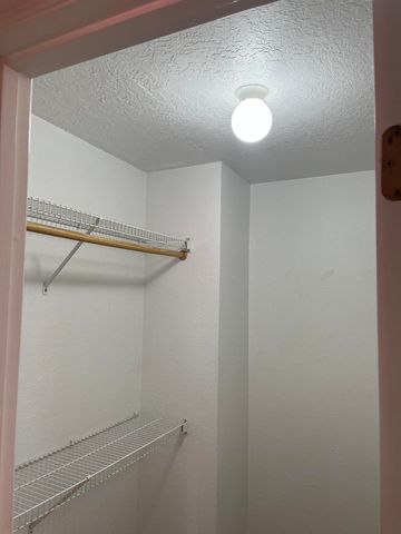 4985 Butte Place NW, Albuquerque, NM 87120