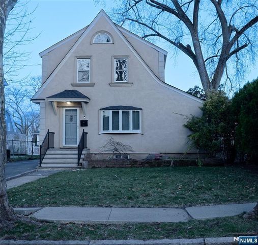 1149 Margaret Street, Teaneck, NJ 07666