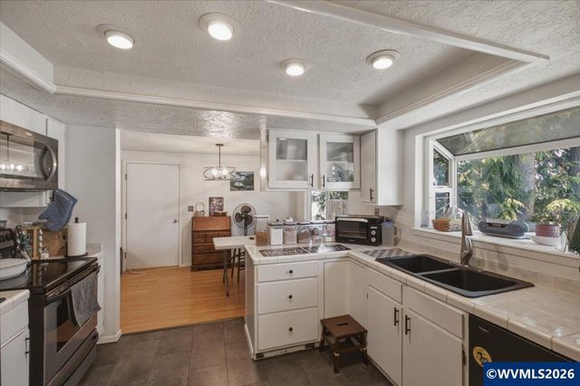 2921 NW Conifer Pl, Corvallis, OR 97330