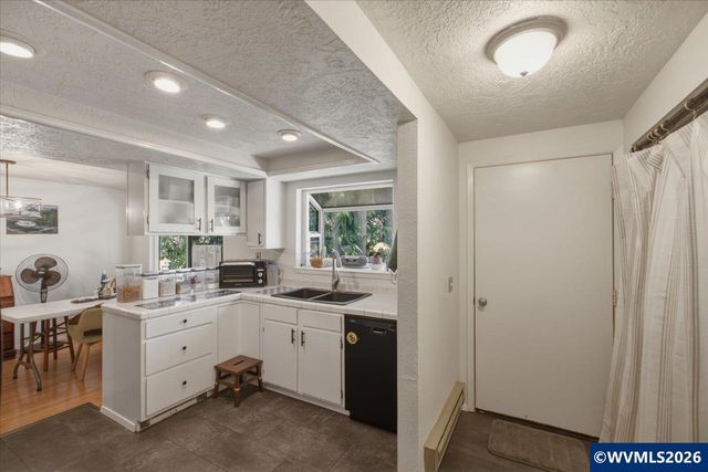 2921 NW Conifer Pl, Corvallis, OR 97330