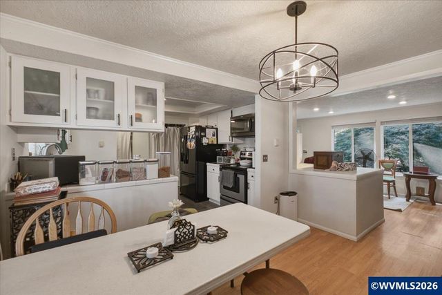 2921 NW Conifer Pl, Corvallis, OR 97330