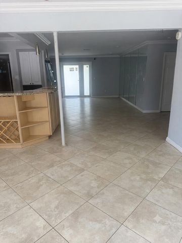 3464 Tyringham Drive, West Palm Beach, FL 33406
