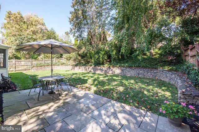 5215 ROOSEVELT ST, Bethesda, MD 20814