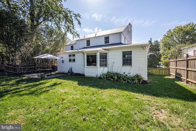 5215 ROOSEVELT ST, Bethesda, MD 20814